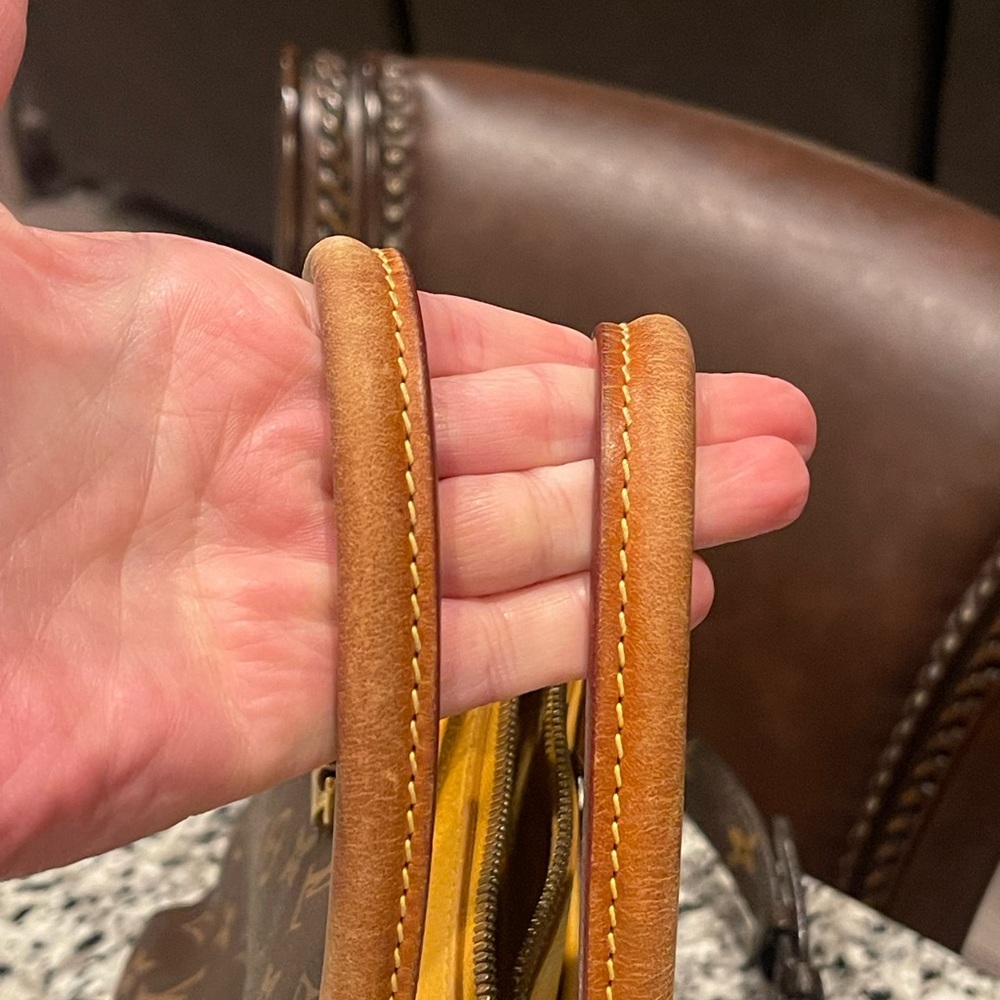 Louis Vuitton Monogram Shoulder Bag with Brown and Tan Accents - Picture 12 of 14